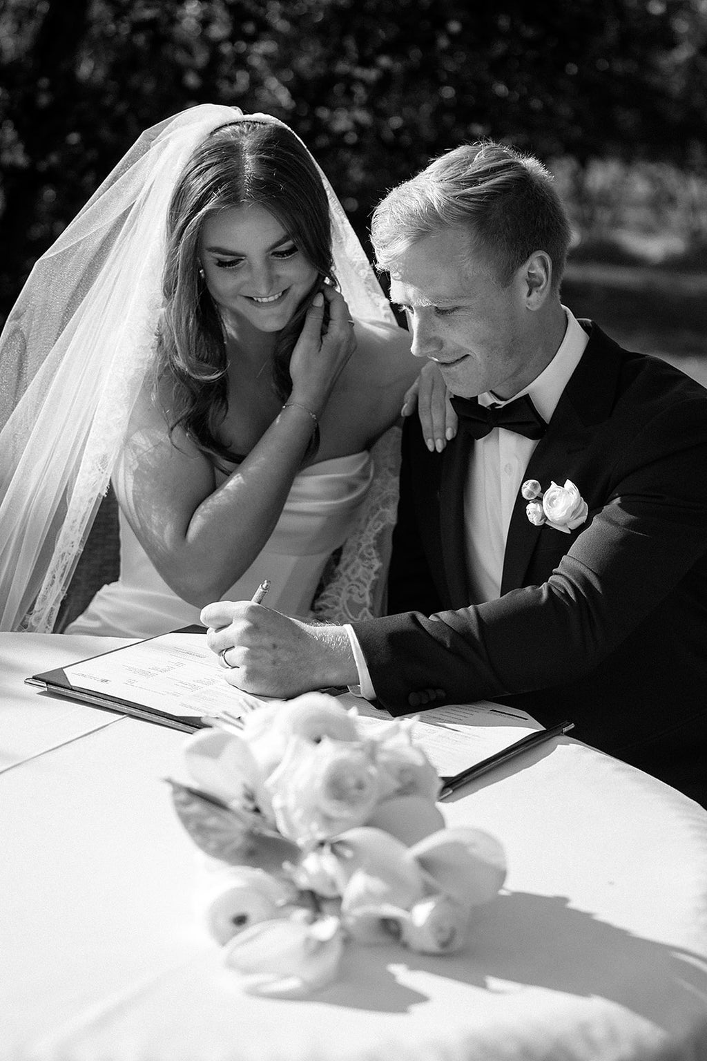 Demi Veil with Chantilly Lace