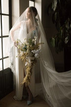 Bianca Veil with Chantilly Lace